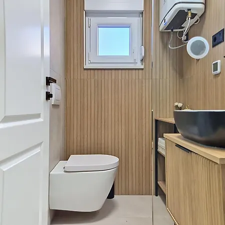Kala By Interhome Maslenica
