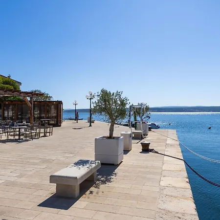Vakantiehuis Kala By Interhome